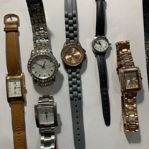 Ladies watch lot